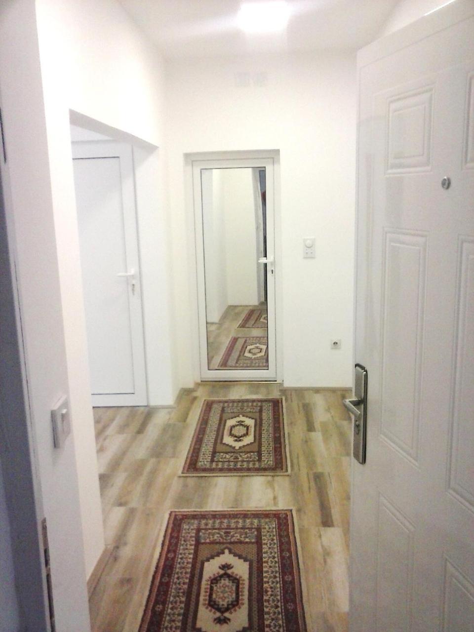 Apartman Veljic Ni Exterior foto
