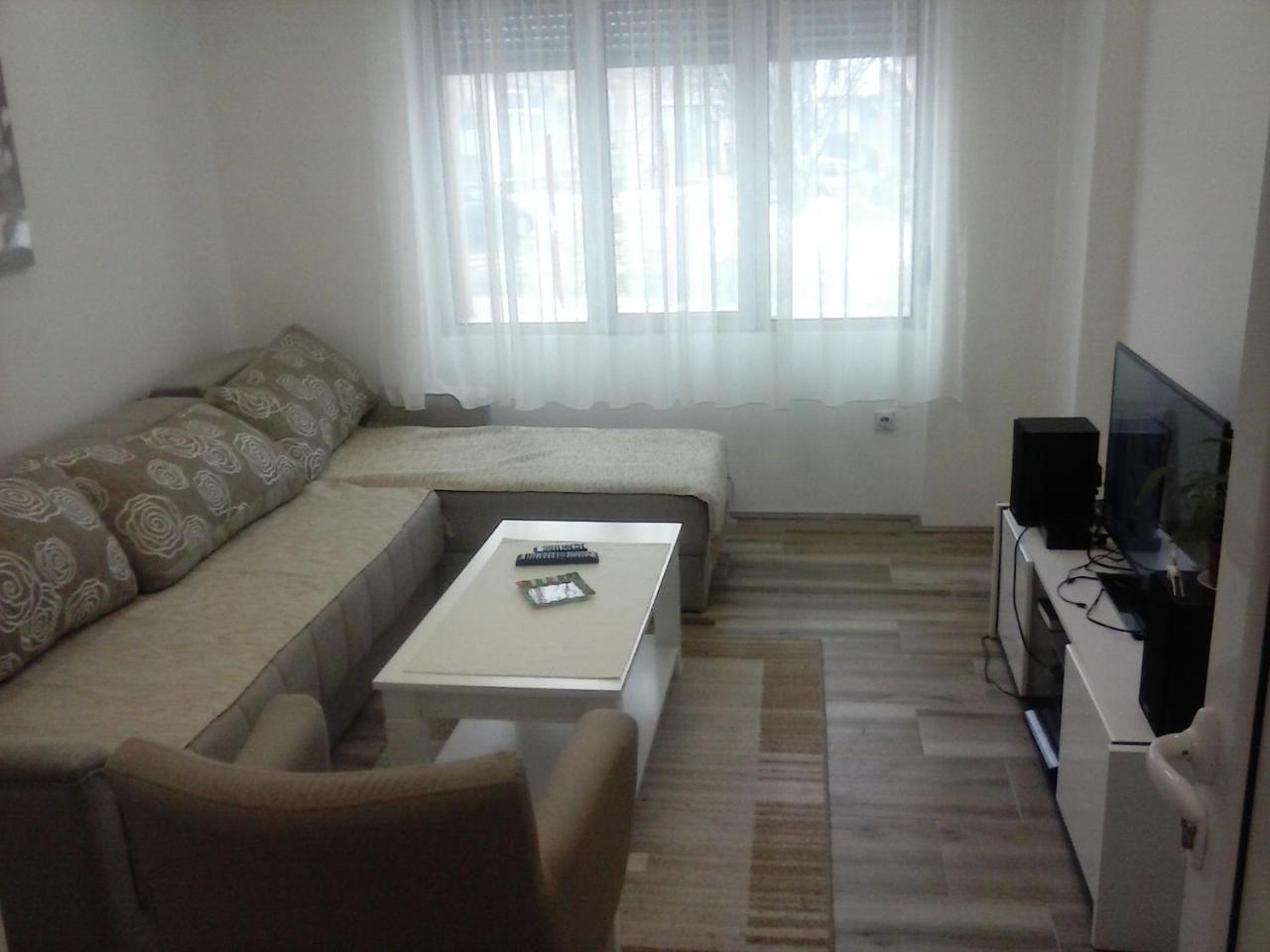 Apartman Veljic Ni Exterior foto