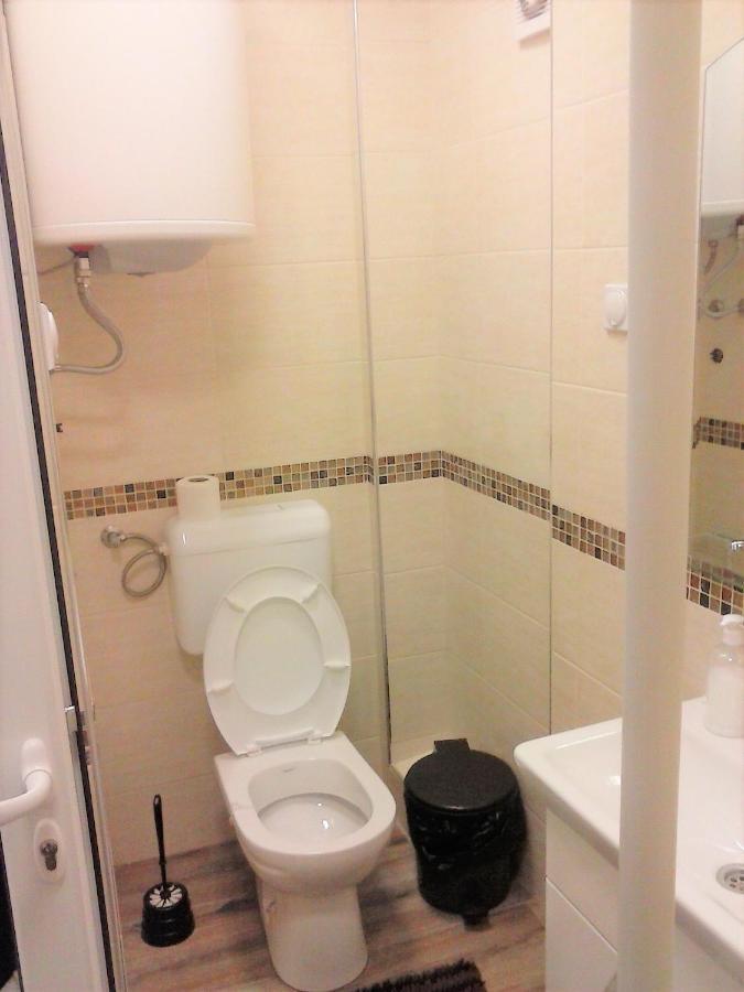 Apartman Veljic Ni Exterior foto