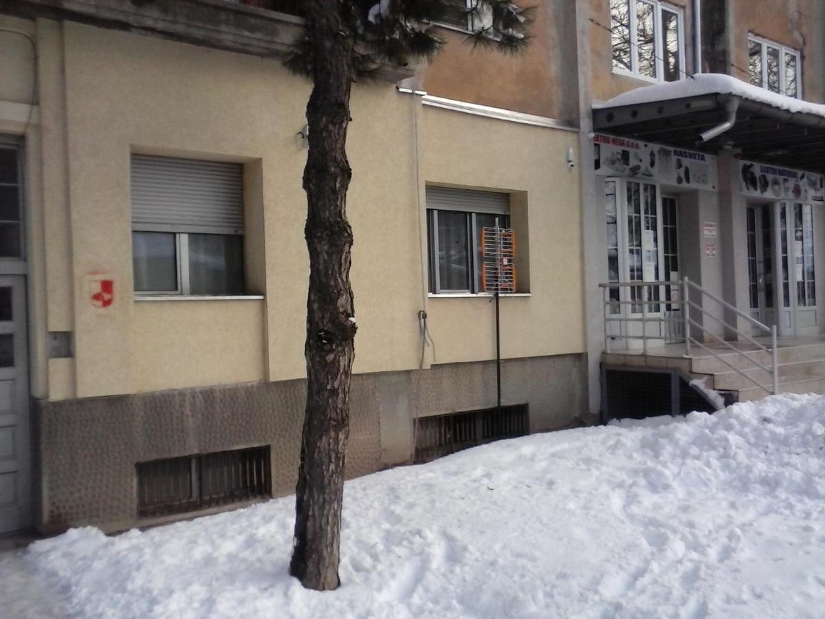 Apartman Veljic Ni Exterior foto
